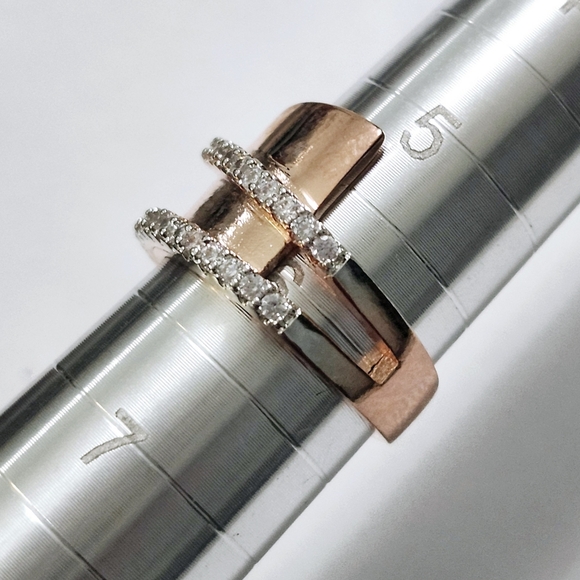 NEW Modern Rose wide Ring - Picture 5 of 5